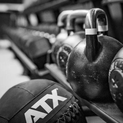 Sportschule Oberhaching: Dein persönliches Fitnessstudio. Professionelle Betreuung, individuelles Training, Top-Ausstattung.