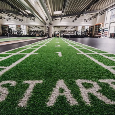 Tatkraft_Fitnessstudio_Neunhaus_Trainingsbereich_28