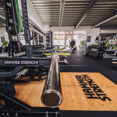 Tatkraft_Fitnessstudio_Neunhaus_Trainingsbereich_30