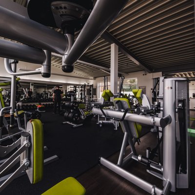 Tatkraft_Fitnessstudio_Neunhaus_Trainingsbereich_16